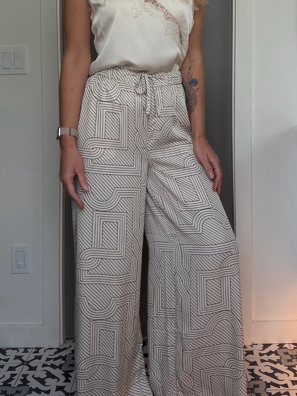 ⁠H&M Cream Black Geometric Pattern Wide Leg Pants Drawstring⁠